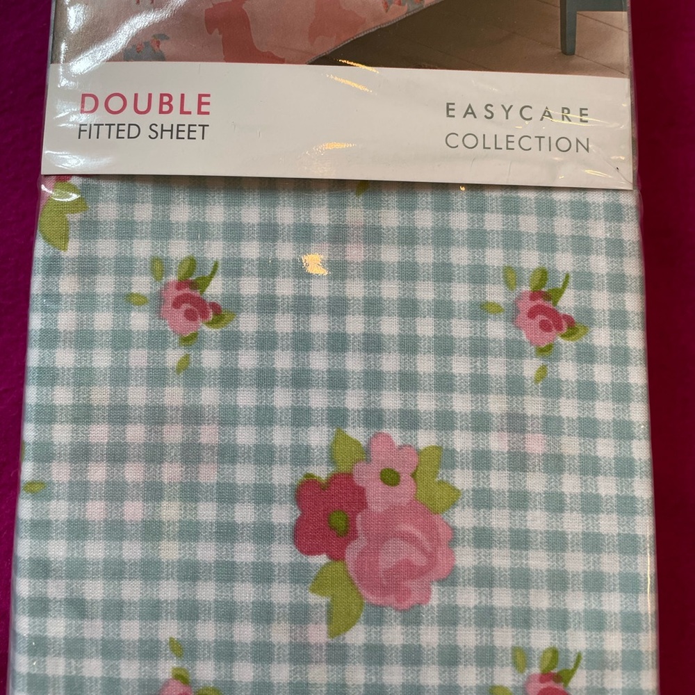 Blue and white double fitted sheet w/ floral print